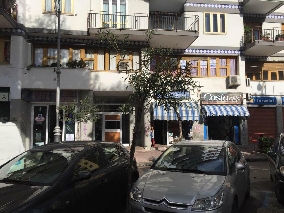 Salerno 55 Bed & Breakfast Bagian luar foto
