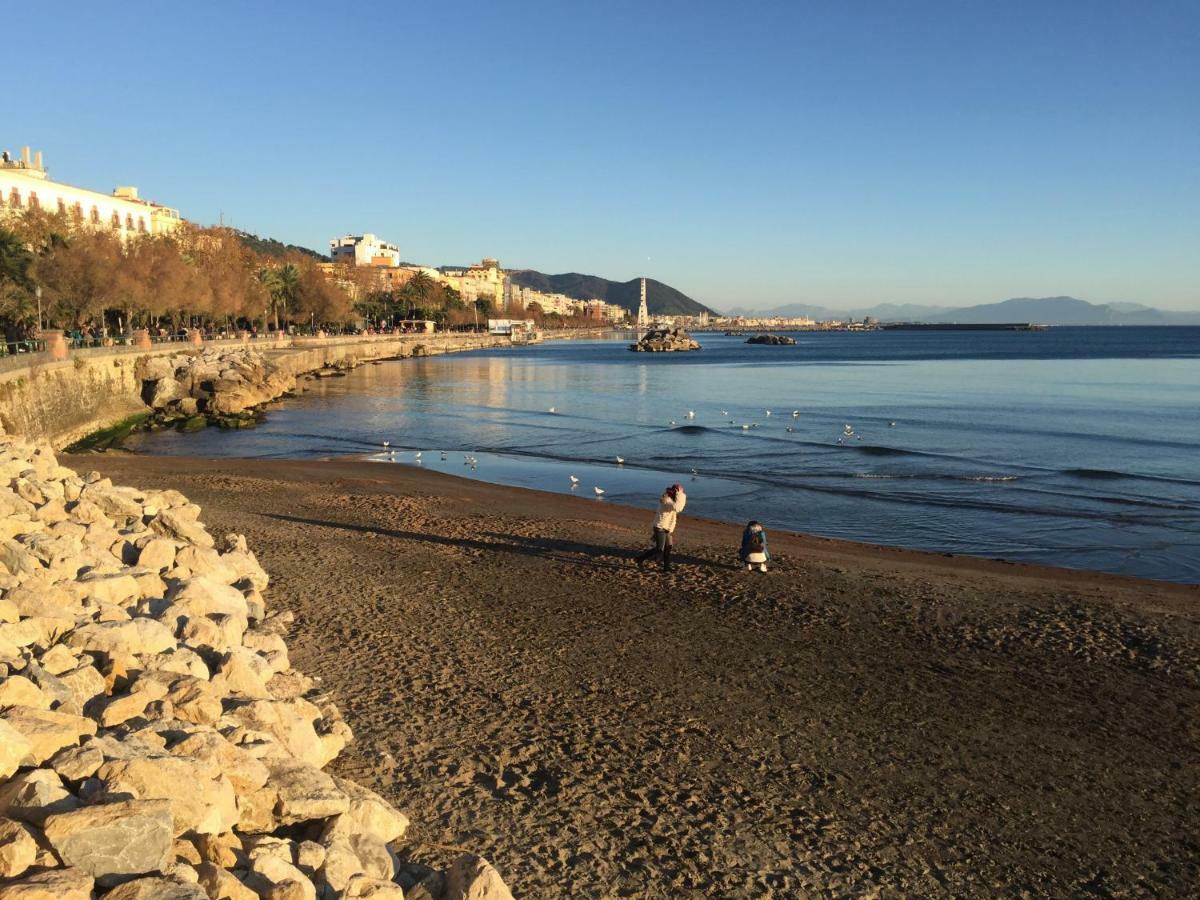 Salerno 55 Bed & Breakfast Bagian luar foto