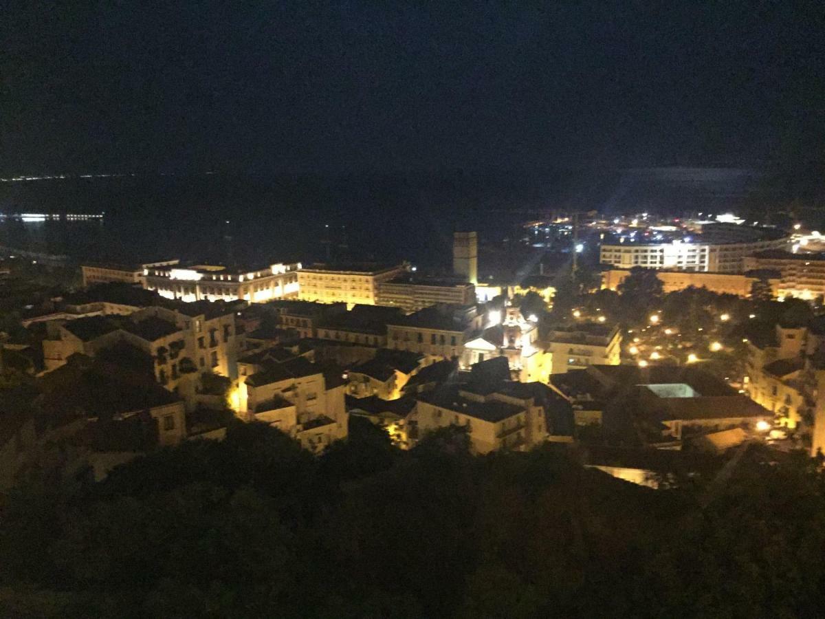 Salerno 55 Bed & Breakfast Bagian luar foto